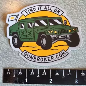 Gunbroker.com Gunbroker Verde/Amarillo Humvee Vinilo Adhesivo Calcomanía Shot Show - Imagen 1 de 1