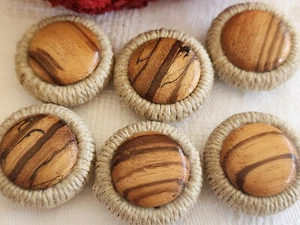 Lot 6 Old Buttons Heart Wooden Trimmings Foot 2,5 CM Reference 646 - Picture 1 of 7