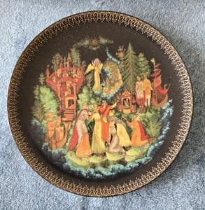 Russischer Sammlerteller 1989: Palekh "Zar Saltan" - Bild 1 von 8