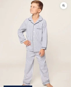 Petite Plume Kinder Twill Pyjama Set in Marine Französisch Inlett Neu mit Etikett UVP $ 58 Größe 7 - Bild 1 von 4