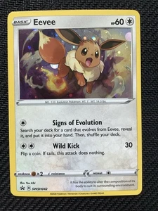 Pokemon Spada e Scudo Stella Nera Promo Eevee Holo Raro SWSH042 - Foto 1 di 6