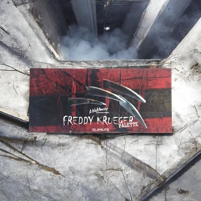 Nightmare On Elm Street x Glamlite Freddy Krueger 10 Pan Green Eyeshadow Palette - Image 1 of 4