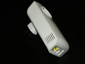 Telekom Speedport Powerline 100 Powerlan **10 - Bild 1 von 2