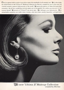 Revlon 1966: Colección de maquillaje Ultima II anuncio impreso vintage - Imagen 1 de 1