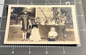1930s Rich Girl LOTS OF DOLLS Toys TOY Teddy Bear Antique Snapshot PHOTO - Picture 1 of 3