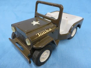 Jeep Tonka Army vintage, acero prensado y plástico, alrededor de 1970 - Imagen 1 de 7