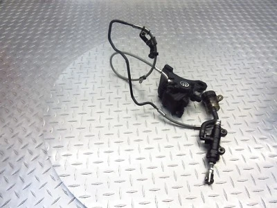 Pinza de freno trasera Triumph Street Triple 765 RS 2018 17-18 cilindro maestro trasero Foto 1 de 4