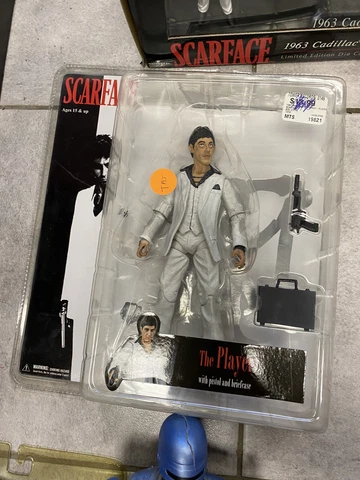 Mezco 2005 SCARFACE Action Figure TONY MONTANA White Suit THE PLAYER New Cover