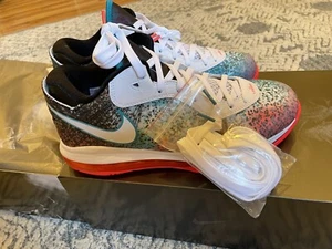 Nike LeBron 8 V2 Low Miami Nights 2021 DJ4436-100 Men Size 9.5 US In Hand - Picture 1 of 10