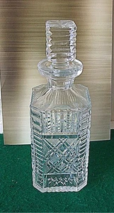 Waterford Crystal Square Decanter 10" Master Cutter  Strawberry Cut - Picture 1 of 2