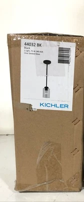 Mini colgante Kichler Winslow 1 luz negro vidrio semillado transparente 44032BK Foto 1 de 2