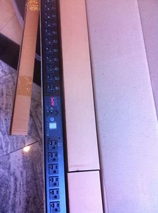 APC AP7892 METERED RACK 5.7KVA PDU 120V (42)5-20 OUTLET 10' CORD NEW IN BOX - Picture 1 of 8