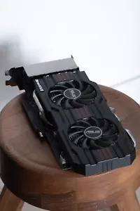 Asus NVIDIA GeForce GTX 660 Ti 2GB DDR5 Graphics Card GTX660TI-DC20-2GD5 - Picture 1 of 3