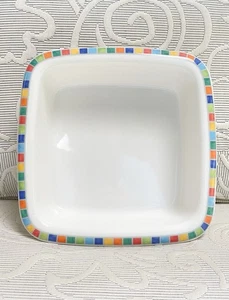 Raro Villeroy & Boch “Twist Alea” 8 6/8” Cuadrado Panadero Cerámica Plus - Imagen 1 de 5