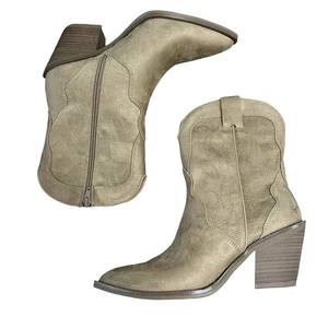 UNIVERSAL THREAD Jacey Western Ankle Boots Tan 9 - Picture 1 of 2