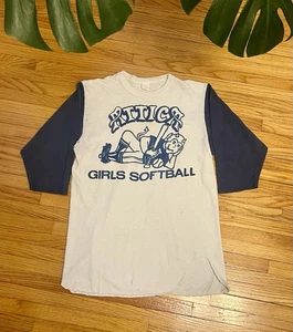 True Vintage 60s 70s Youth Large Attica New York Girls Softball 3/4 T-Shirt USA - Bild 1 von 8