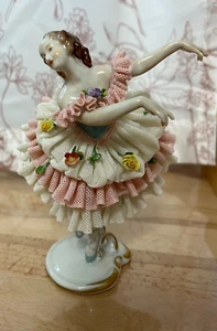 Porzellanfigur Ballerina Tänzerin im Spitzenkleider Volkstedt Rudolstadt um 1930 - Bild 1 von 5