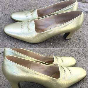 Vintage Red Cross Shoes Gold Leather Upper Metallic Mod 6 1/2 A/AAA - Picture 1 of 12