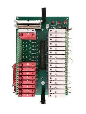 Opto 22 G4PB32H con módulos Foto 1 de 3