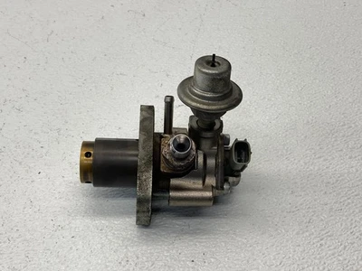 13-17 LEXUS LS460 LADO IZQUIERDO MOTOR ALTA PRESIÓN BOMBA INYECTORA DE COMBUSTIBLE OEM A0.46 Foto 1 de 4