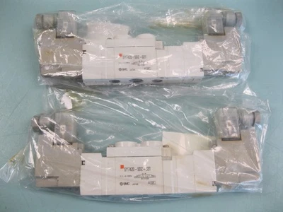 NUEVO Lote (2) Conjunto Electroválvula SMC SY7420-5DZ-02T G7 Foto 1 de 4