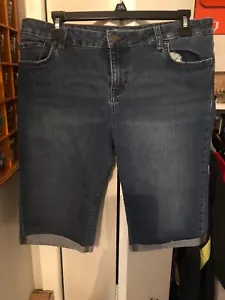 New York & Co Soho Cuffed Denim Blue Jean Shorts Medium Wash Women's Size 14 - Picture 1 of 3