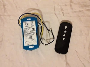 Geniune Hunter Replacement Ceiling Fan Remote & Receiver K803201000 Blue - Picture 1 of 15