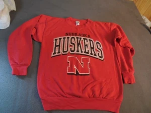 DC8 Vtg Nebraska Cornhuskers VTG 1994 Huskers Red CREW SWEATER Competitor - Picture 1 of 4