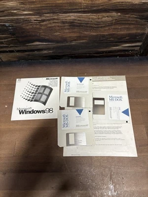 Disquetes de colección MICROSOFT WINDOWS 98 nuevos sellados y MS-DOS Foto 1 de 4