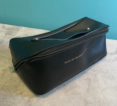 Bolsa de maquiagem feminina de viagem Rose of No Man's Land bolsa cosmética preta com zíper - Imagem 1 de 4