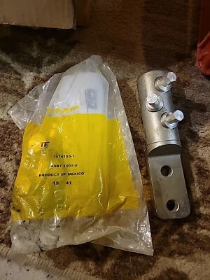 2 TE Connectivity Raychem 1974153-1 Mechanical Connector 2-Hole Lug - Image 1 of 3