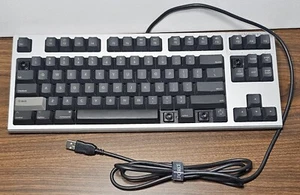 Topre REALFORCE keyboard US Array WIRED for MAC -KEYS MISSING- - Picture 1 of 17