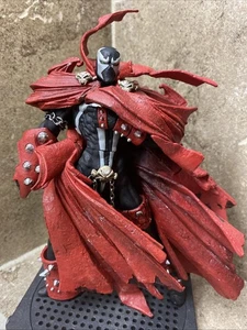 McFarlane Toys 2004 Spawn 8 Issue 95 Series 25 Classic Comic Covers Figure - Picture 1 of 7