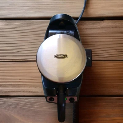 Villaware Belgium Waffle Maker 3400 Rotating Restaurant Style.                   - Image 1 of 4