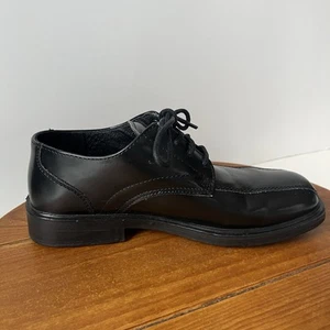 Youth Boy’s Black Dress Shoes Sz 4M  ~ Free Shipping - Picture 1 of 8