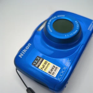 Nikon Coolpix W100 13,2MP Digital Camera Waterproof 10m Blue, Charger, For Kids - Photo 1/23
