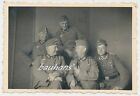 Foto Soldaten mit Orden-Tabakspfeife Wehrmacht  2.WK  (h707)