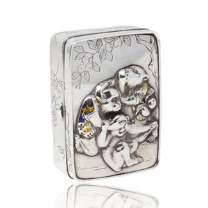 Japanese Meiji period (1868-1912) Silver and enamel Box by Komyo for Uyeda - Picture 1 of 17