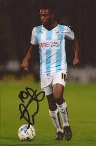 HUDDERSFIELD: MUSTAPHA CARAYOL SIGNED 6x4 ACTION PHOTO + COA - Bild 1 von 1