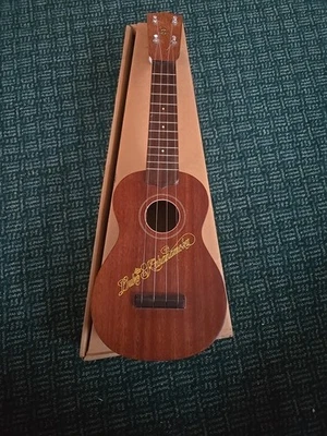 Vintage Hawaiian Duke Kahanamoku Ukulele 21" in Box - Image 1 of 4
