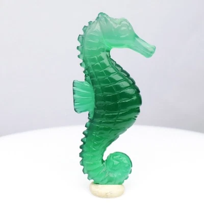 💎 Handcraft 20.13ct Sea Horse Carving Natural Green Chalcedony - Africa Gem - Image 1 of 4