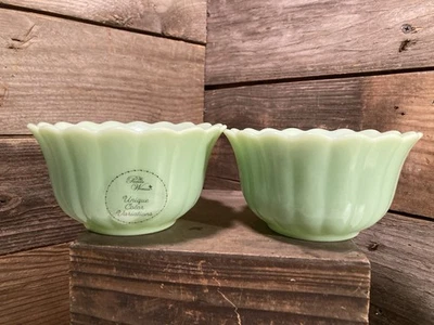 Pioneer Woman Timeless Beauty Bowl Jade Green Scalloped Cereal 5.25" Lot of 2 - Image 1 of 4