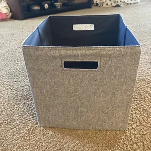 storage containers - Picture 1 of 2