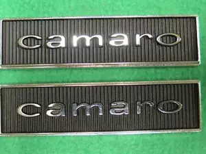 1 par 1967 GM CAMARO ESTÁNDAR INTERIOR PANEL PUERTA DELANTERA EMBLEMA HECHO EN EE. UU. A2105 - Imagen 1 de 1