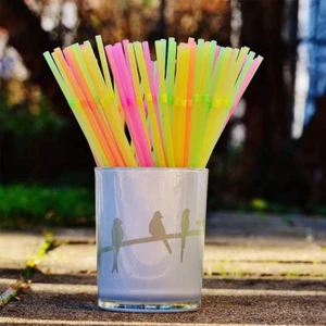 100 Neon Straws Flexible Bendy Birthday Party Plastics Drinking Straws - Picture 1 of 6