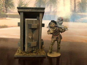Krippenzubehör "Häuserl mit Herz" + Hirte als Set Erweiterung für Krippe/Stall - Bild 1 von 4