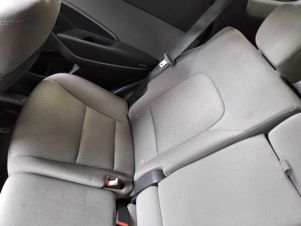 SANTA FE  2016 Seat Rear 641868 - Image 1 of 1