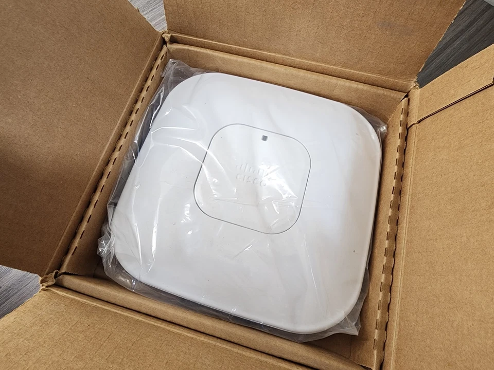 CISCO AIR-CAP3502I-A-K9 DUAL BAND 5GHz 2x3 802.11n Wi-Fi ACCESS POINT - Image 1 of 4