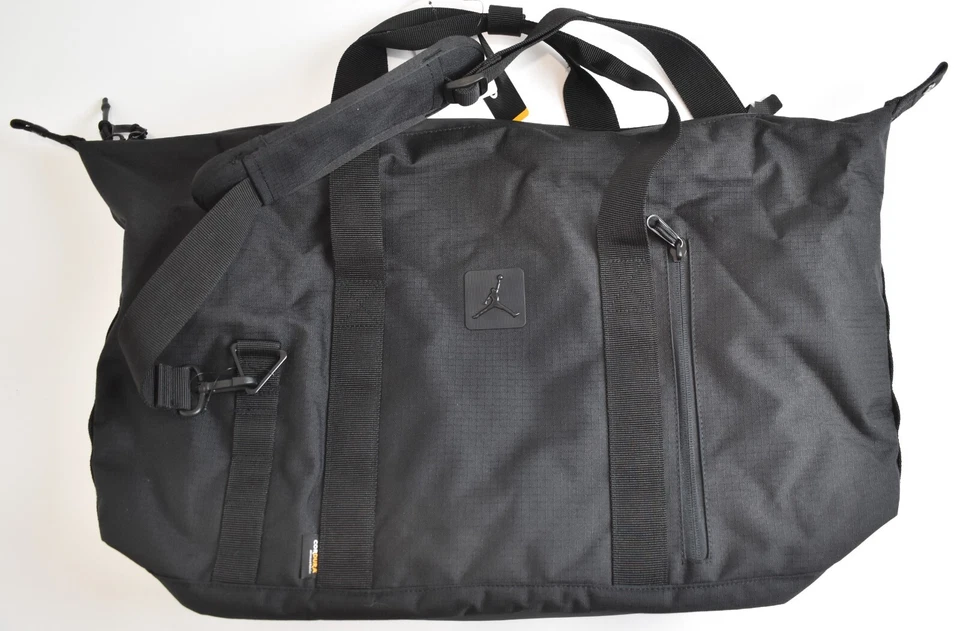 NIKE Air Jordan Cordura Ripstop Duffle Gym Bag Black 40L Ma0900-023