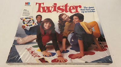 Vintage Twister Game 1986   SEALED   Minor Bo...